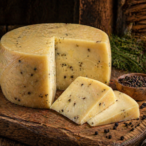 formaggio semi stagionato